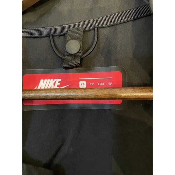 Nike Jacket Womens Xsmall Black Bomber Lightweight Excellent Condition - Picture 6 of 8